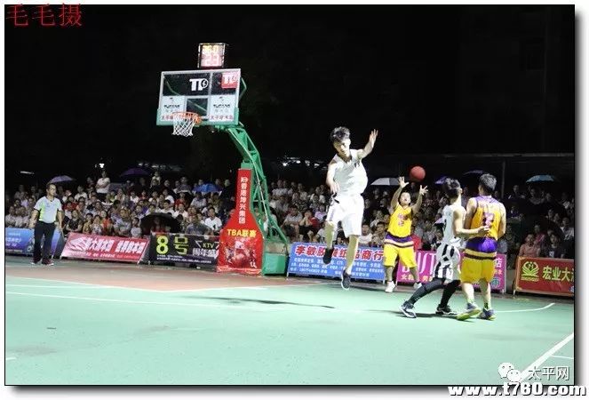  上海大师杯门票秒罄，球迷热情点燃申城金秋夜晚  