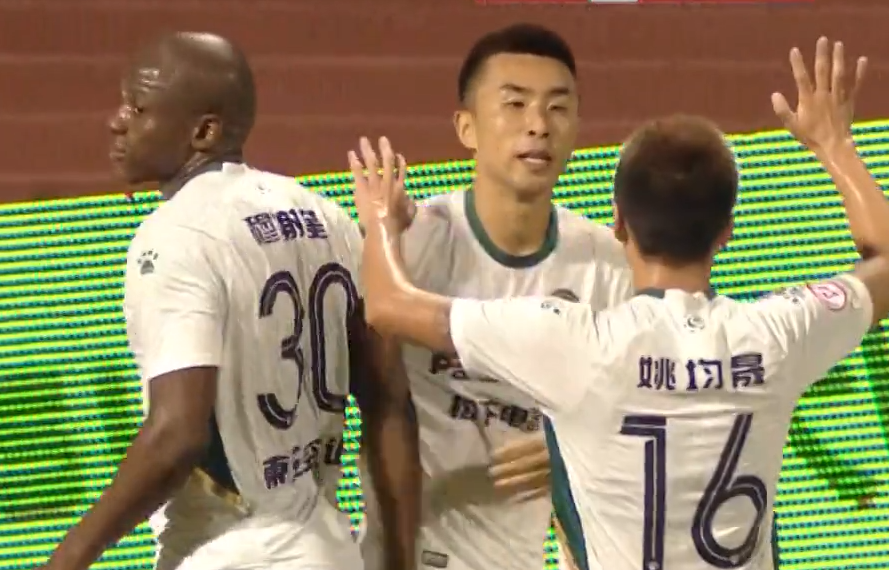  保级关键战役，弱旅爆冷逼平强敌