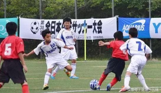  青训小将崛起，替补登场绝杀对手