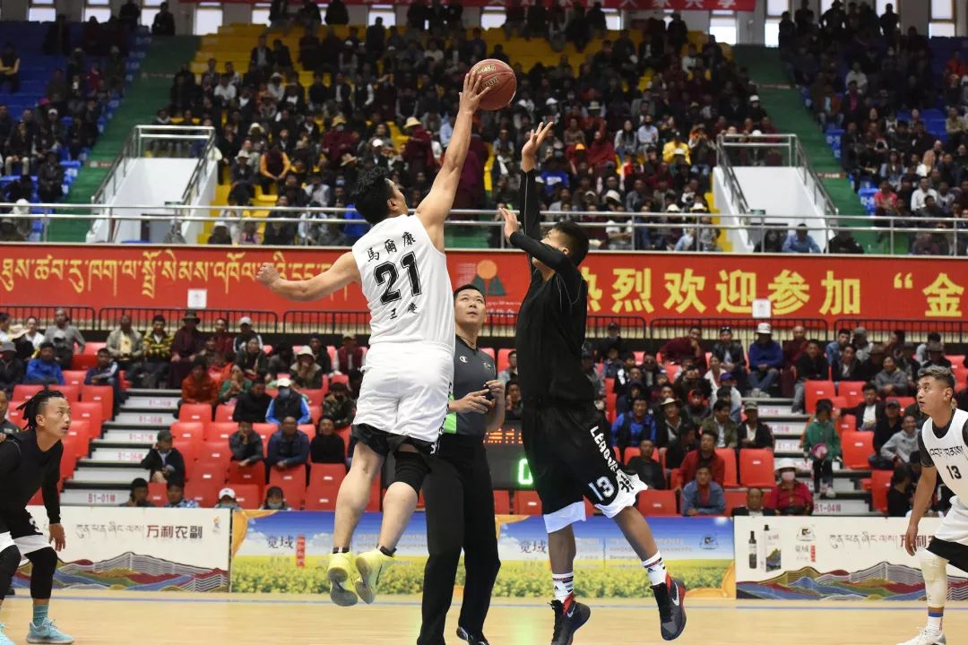  青训小将临危受命，处子球改写比分牌